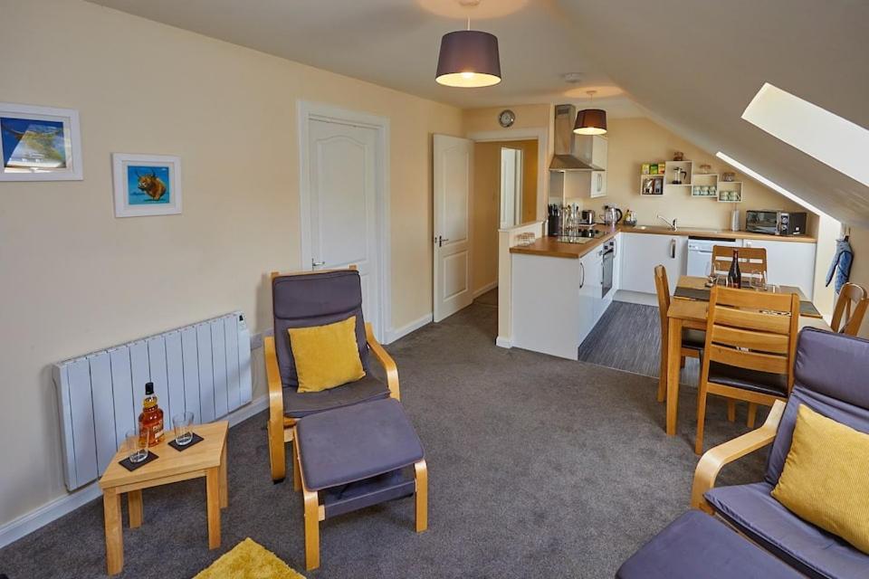Campbells Loft Apartment Oban Bagian luar foto